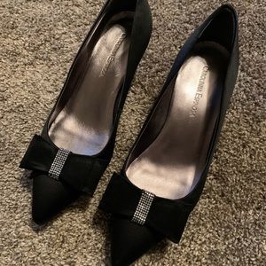 Carolinna Espinosa satin bow heels sz 7